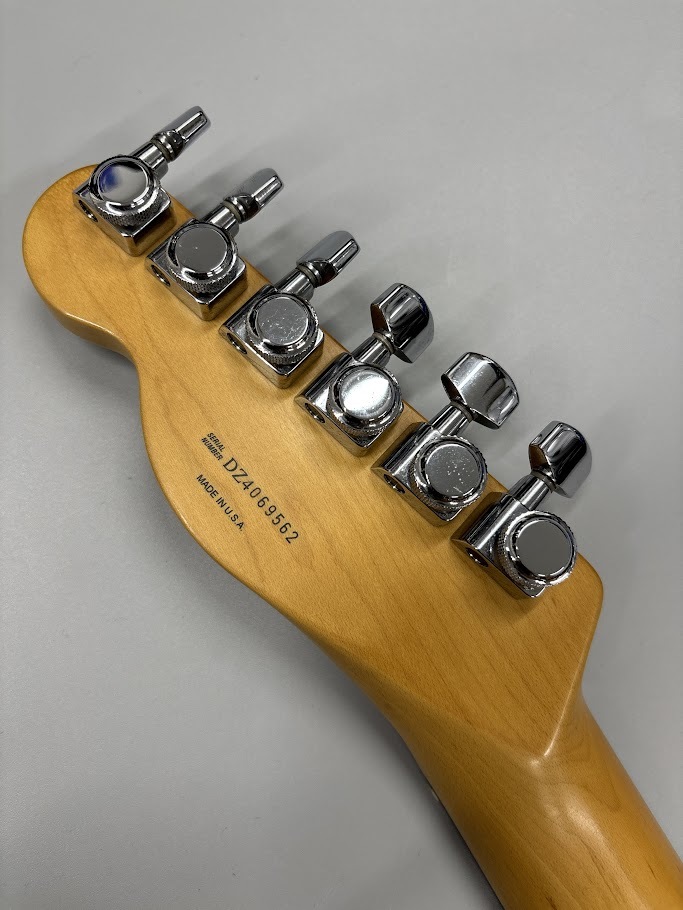 Fender American Deluxe Telecaster 2HUMモデル with Maple Top