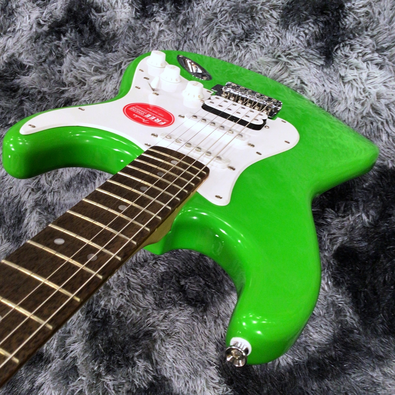 最終値下げ！Squier by Fender STRATOCASTER グリーン 最終値下げ！Squier by Fender STRATOCASTER グリーン