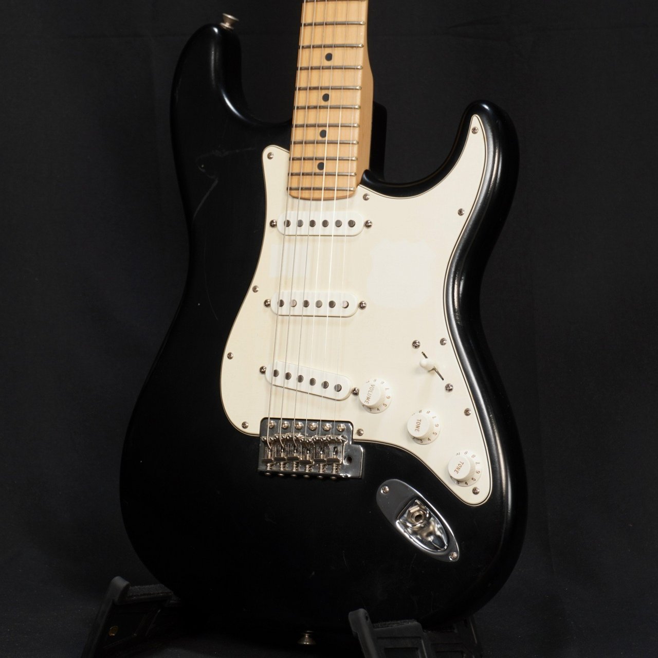 a*m様 【中古】Fender Stratocaster エレキギター 弦１本切 a*m様 【中古】Fender Stratocaster エレキギター 弦1本切