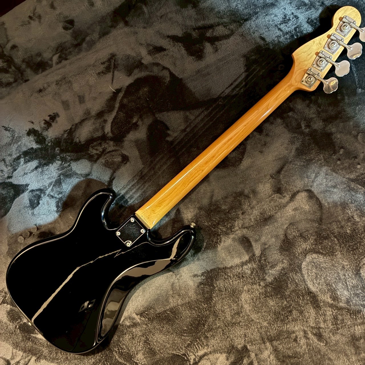 Fender Japan PB-43 Black Pシリアル 【SEYMOUR DUNCAN SPB-3搭載