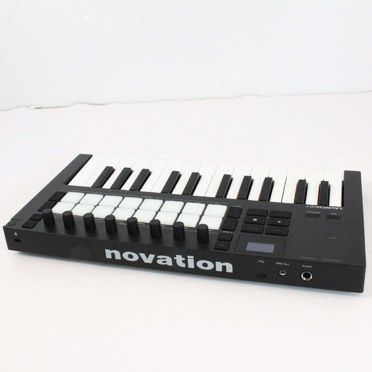 Novation LaunchKey Mini 25 MK4 【渋谷店】（中古）【楽器検索