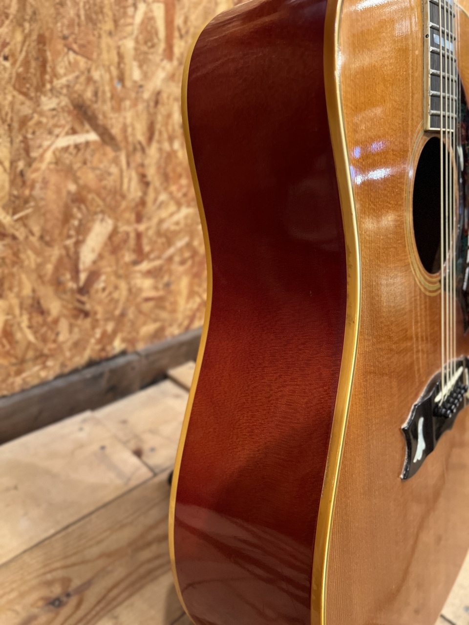 Gibson GIBSON DOVE 【early 70'S】（ビンテージ）【楽器検索デジマート】