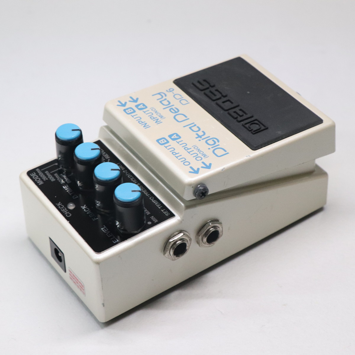 ★特選中古品！ＢＯＳＳ ＤＤ－６　Digital Delay　箱付き美品！ ☆特選品！BOSS DD－6 Digital Delay 箱付き美品！