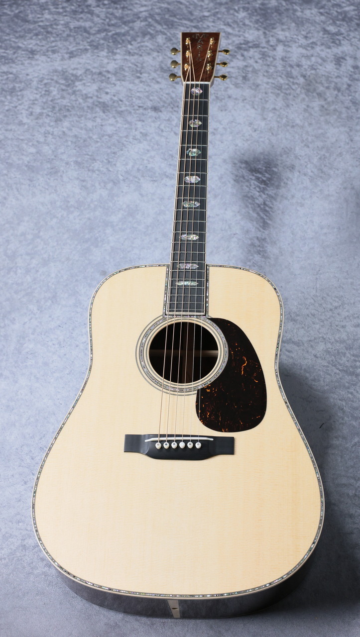 Martin CTM D-45 Wild Grain East Indian Rosewood NAMM Wood