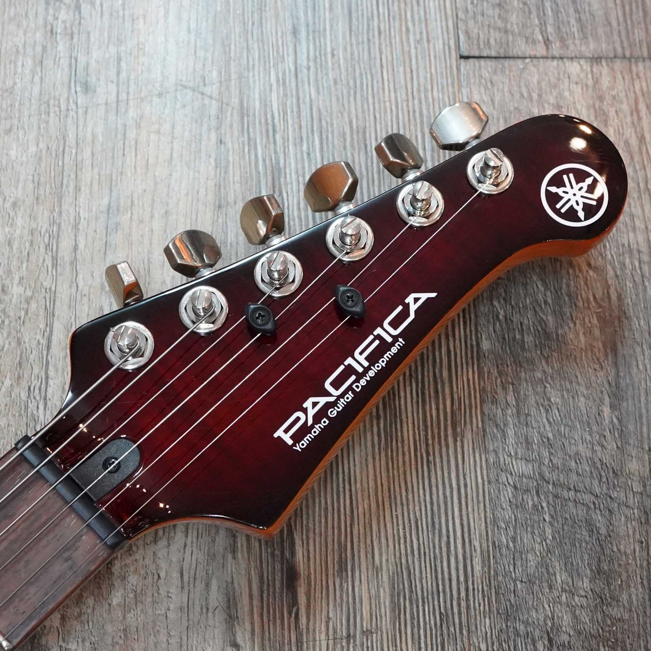 Yamaha PACIFICA PAC611VFM パシフィカ　美品 YAMAHA ( ヤマハ ) Pacifica611VFM TBL エレキギターPACIFICA