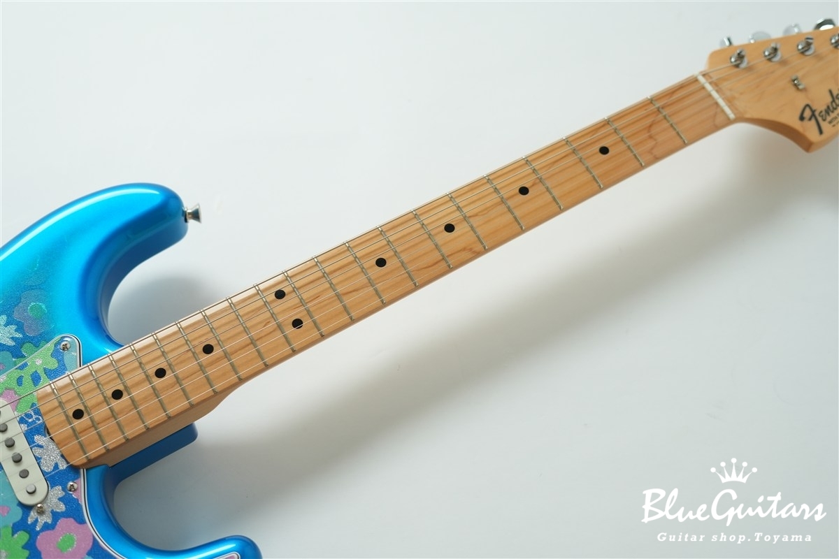 Fender Made in Japan Limited Stratocaster - Blue Flower（中古/送料