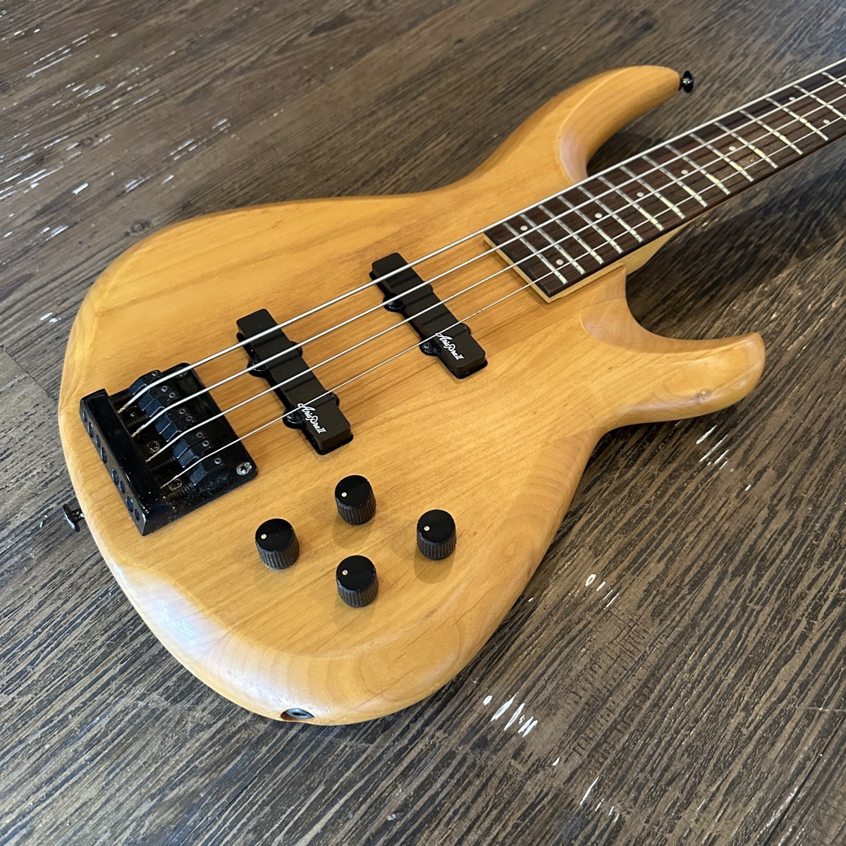 (希少)Aria Pro-ⅡAVANTE Series エレキベース 希少)Aria Pro-ⅡAVANTE Series エレキベース 楽器・機材
