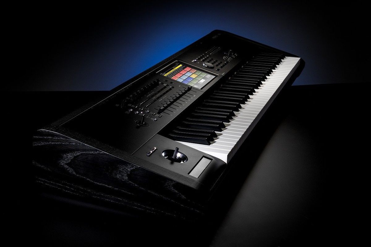 KORG KRONOS3-61 61鍵シンセサイザー【渋谷店】《展示品チョイキズ特価