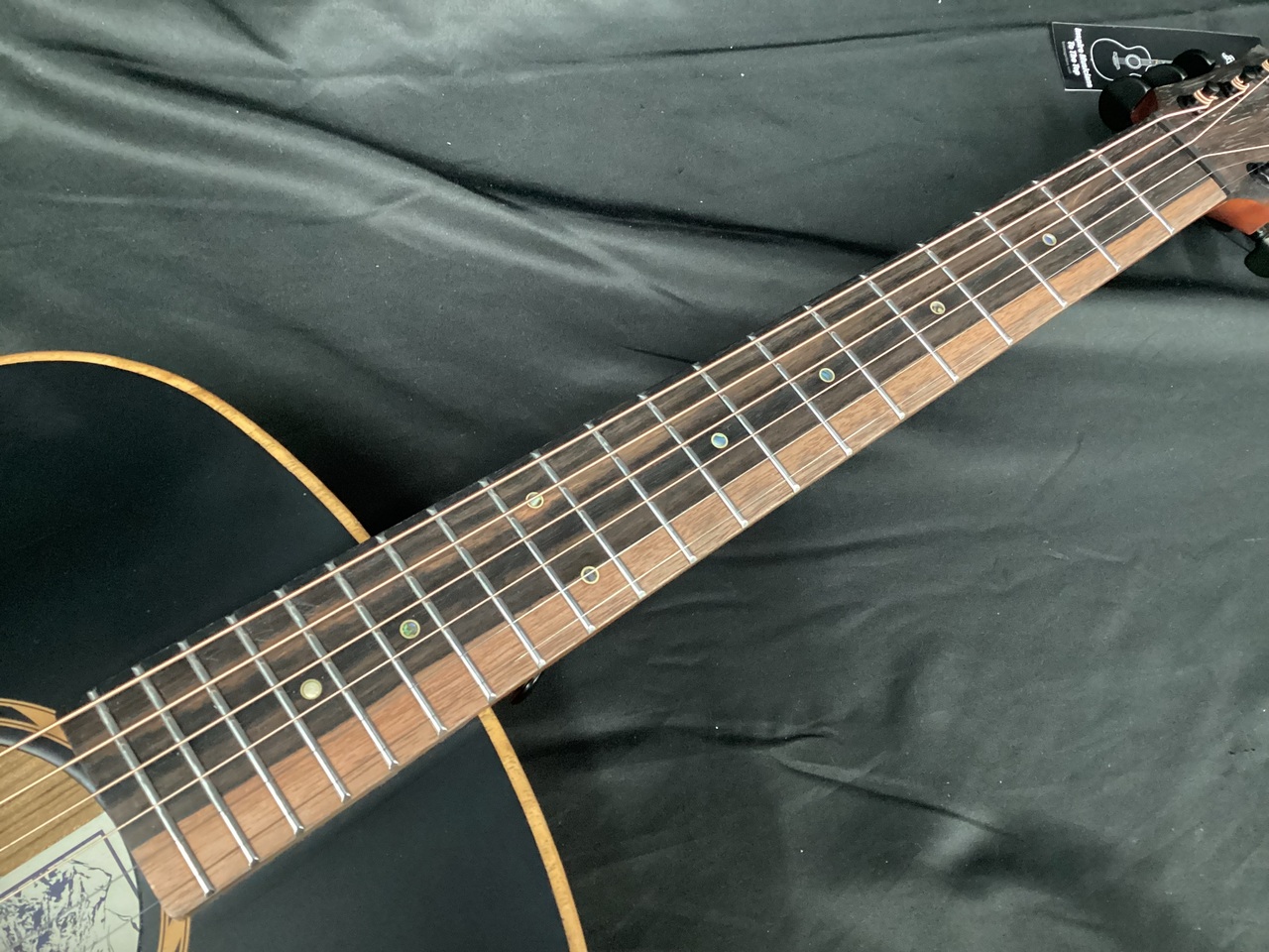 Bromo Guitars BAT8ME bk (エレアコ ブロモ ミニジャンボボディ)（新品