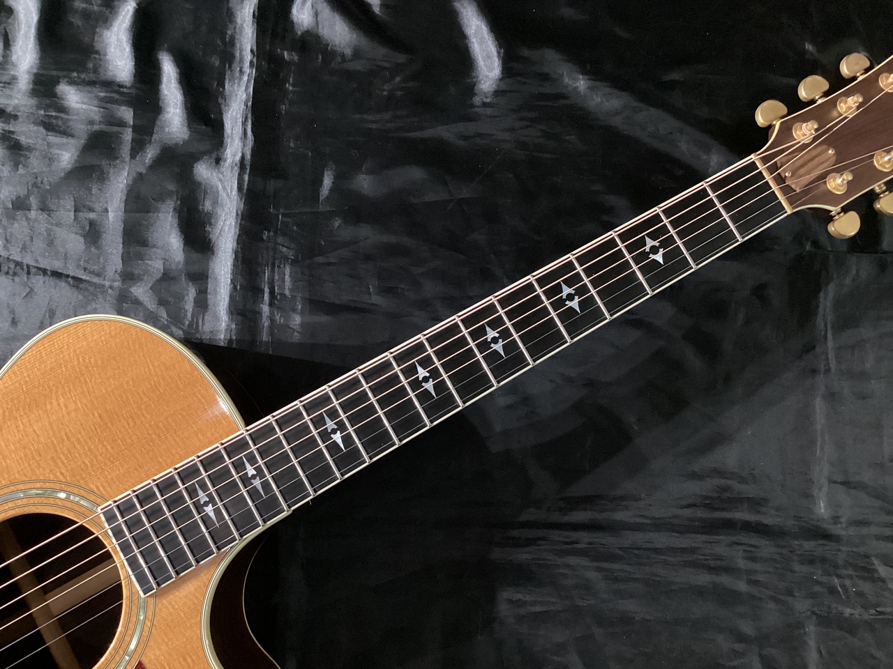 Taylor 812c アコースティックギター 812ceIndian Rosewoodアコースティックエレクトリックギター