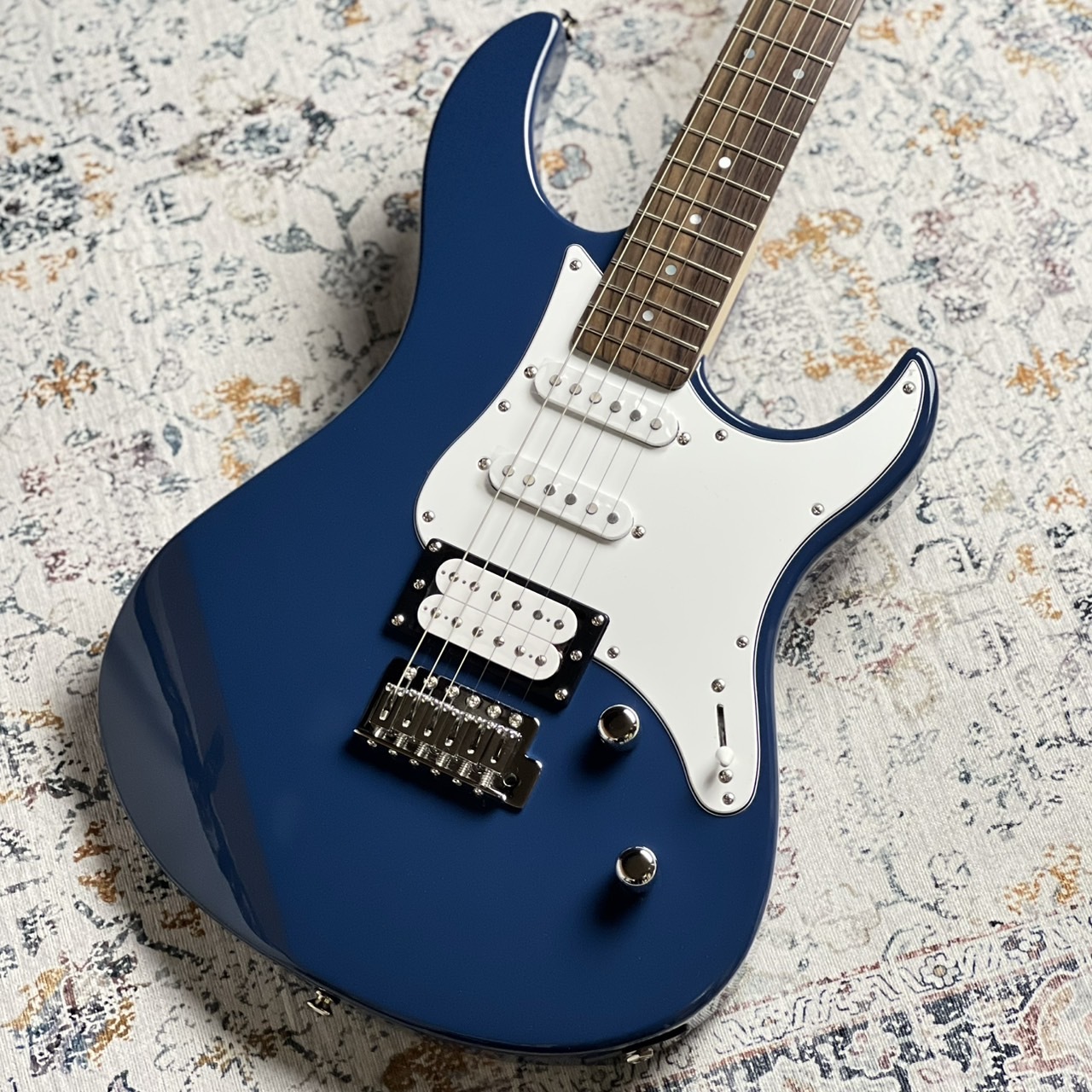 ヤマハ YAMAHA エレキギター PACIFICA112V ユナイテッドブルー PAC112V UTB
