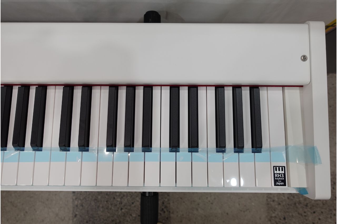 KORG D1 DIGITAL PIANO WH 個体A 即納可能!【台数限定アウトレット特価