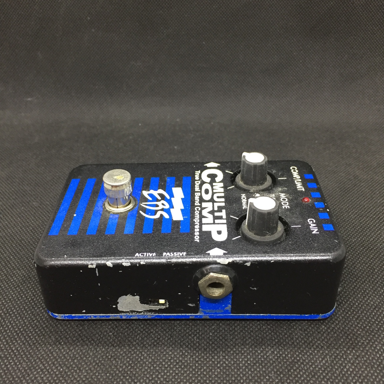 EBS MultiComp Black Label 初期型（中古/送料無料）【楽器検索