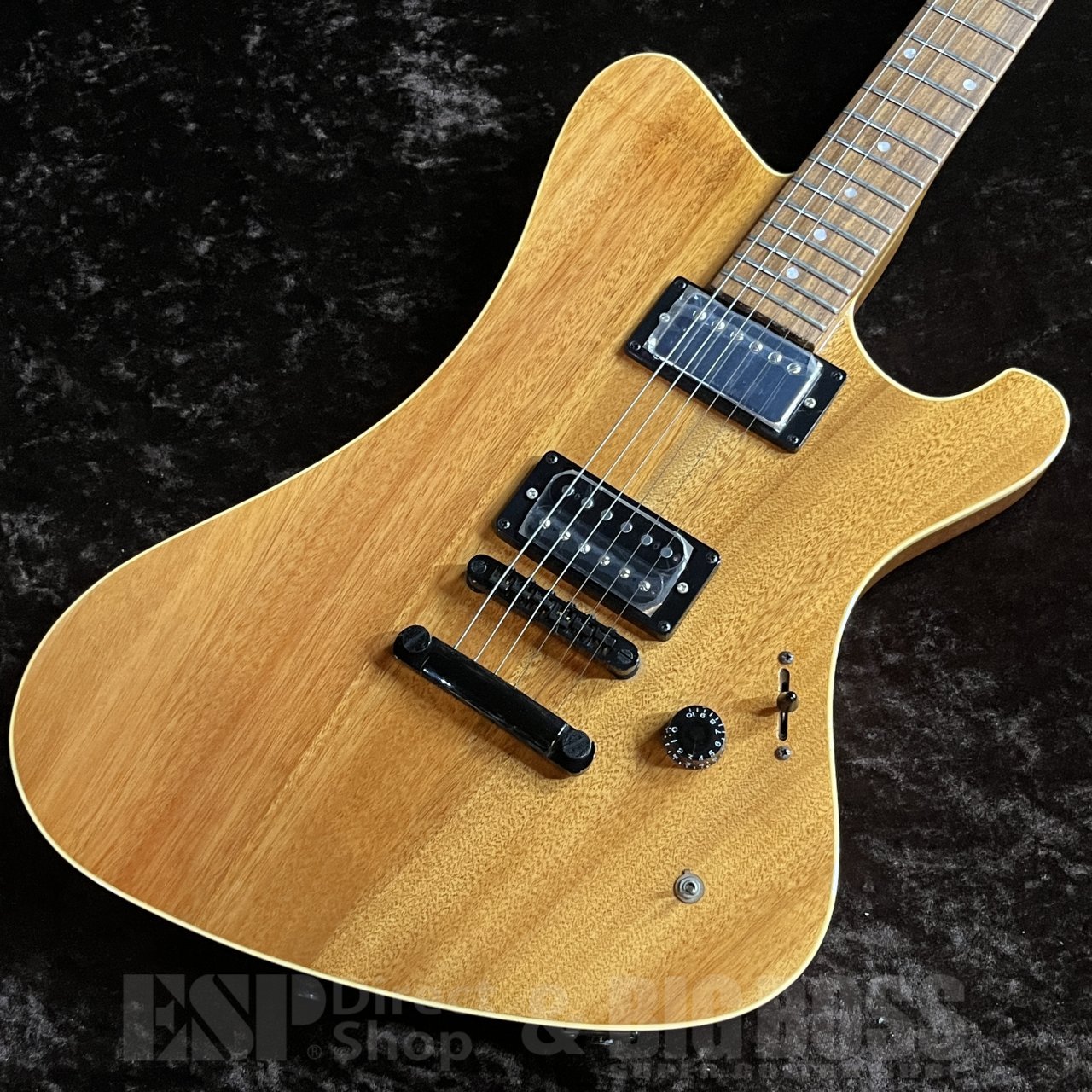 GrassRoots G-一角【04 Limited Sazabys RYU-TA Signature Model