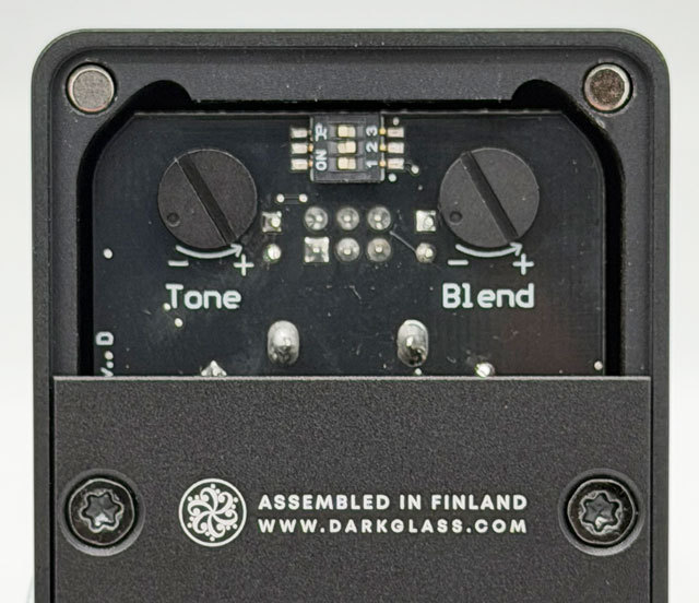 Darkglass Electronics Microtubes B1K / CMOS Bass Overdrive（新品
