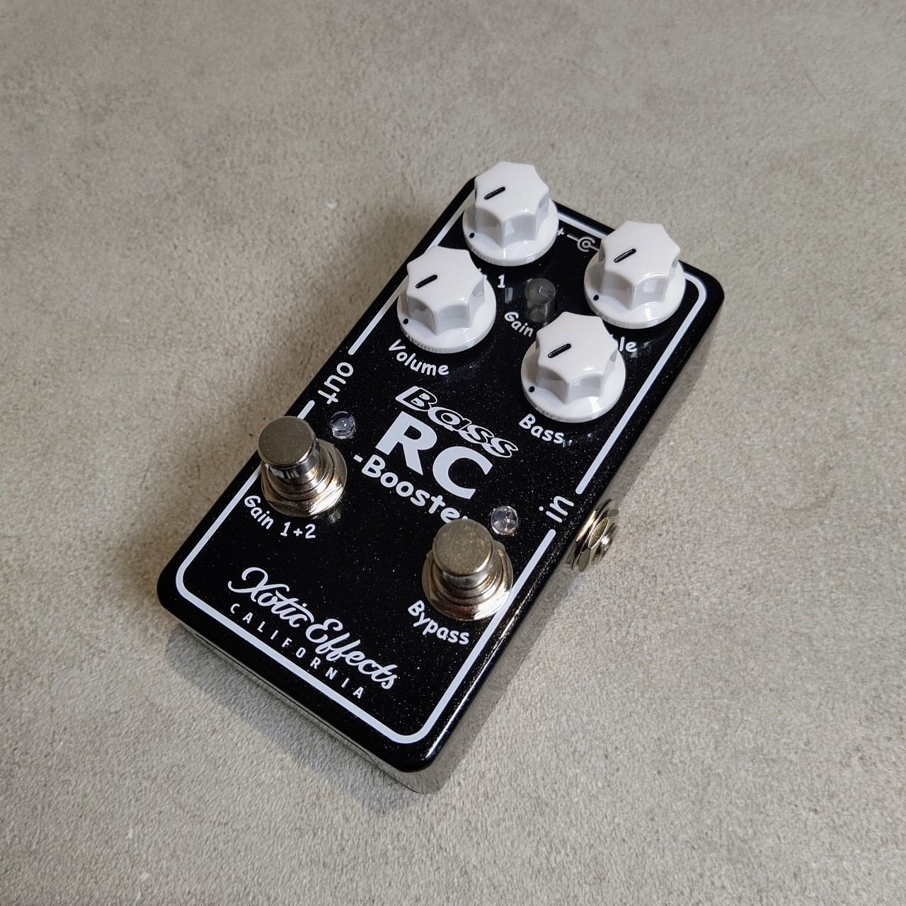 大きな塗装の剥がれは無いかとXotic Bass RC-Booster V2 - エフェクター