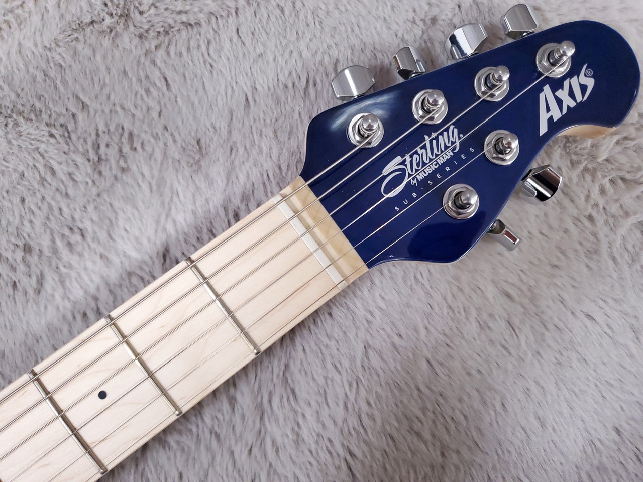 Sterling by MUSIC MAN Axis Flame Maple S.U.B AX3FM Neptune Blue