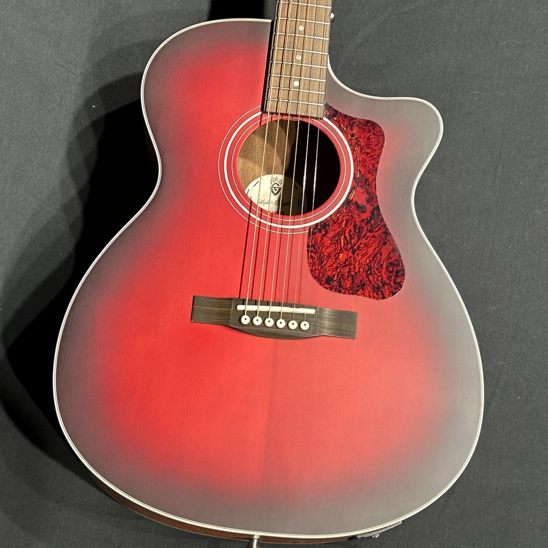 GUILD OM-240CE OXB Oxblood Burst（新品特価）【楽器検索