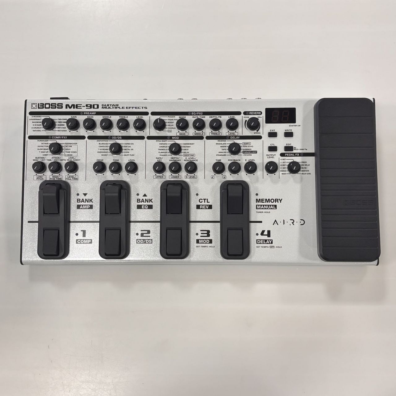 BOSS ME-90-WH マルチエフェクター エレキギター用 【数量限定カラー