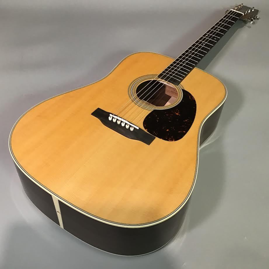 Martin D-28