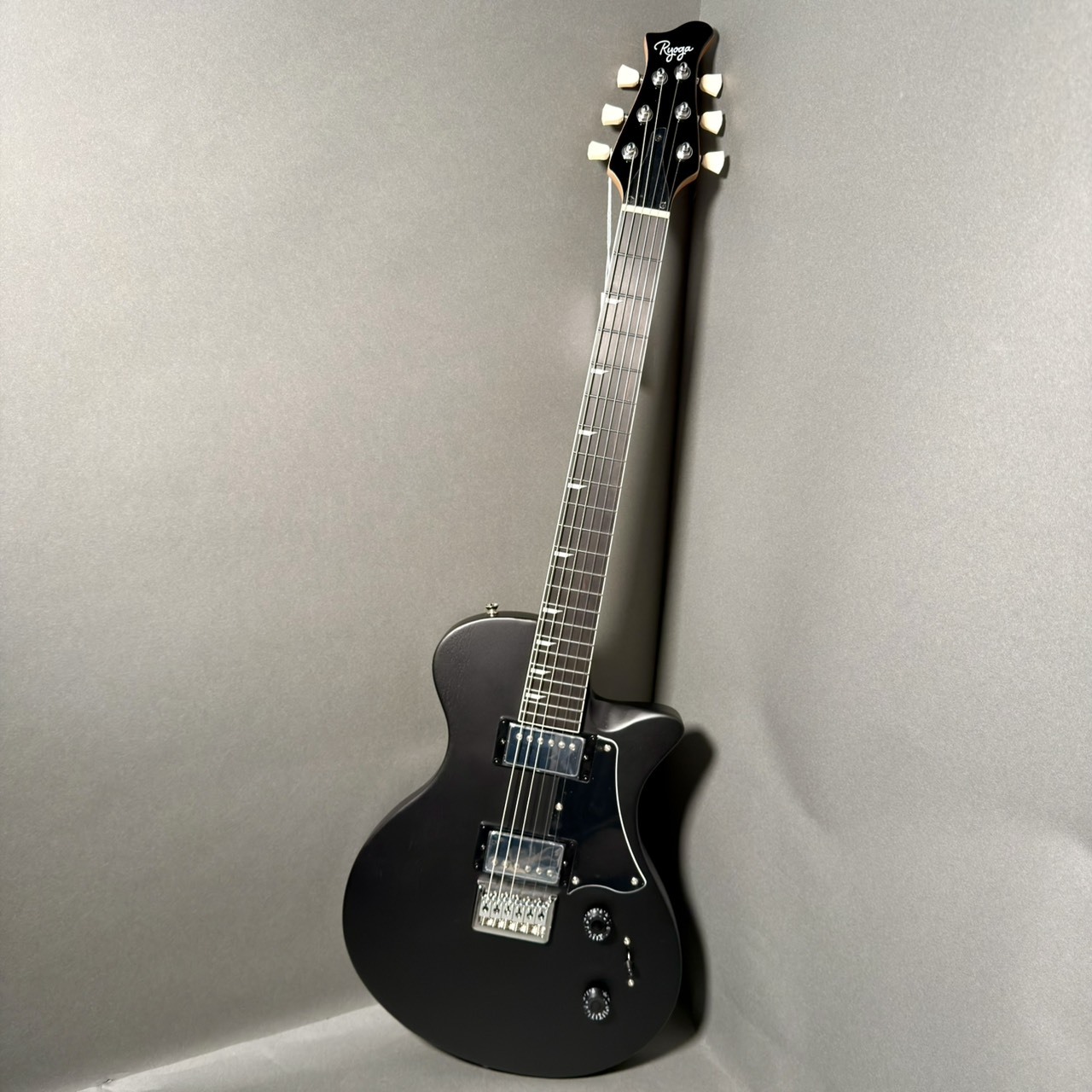 RYOGA HORNET Open Pore Black エレキギター ハムバッカー ベイクド