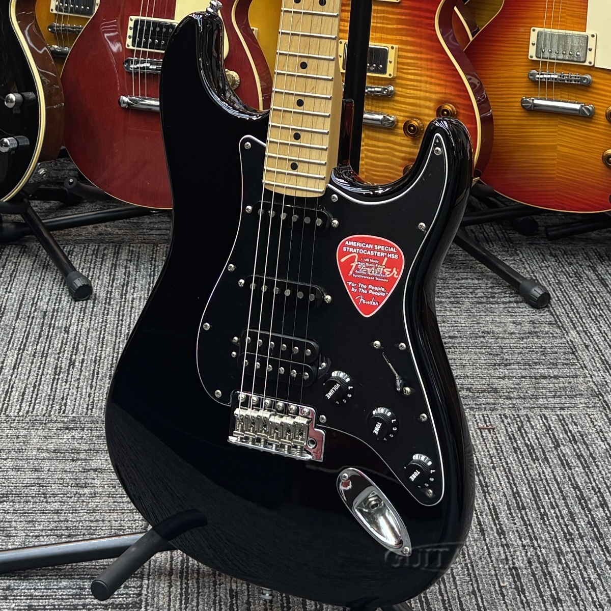 Fender American Special Stratocaster HSS -Black / Maple- 2018年製