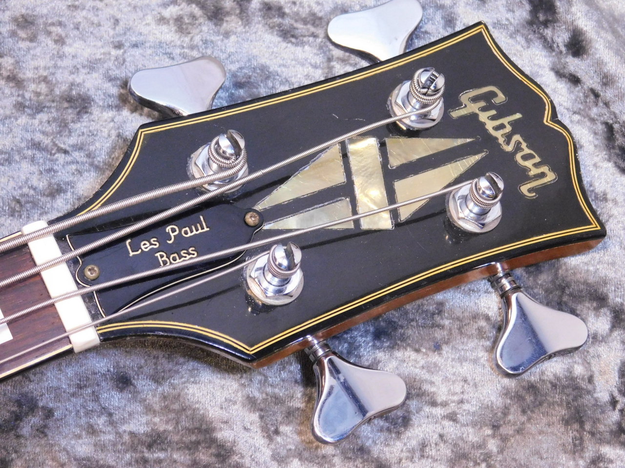 Gibson Les Paul Triumph Bass '73（ビンテージ）【楽器検索