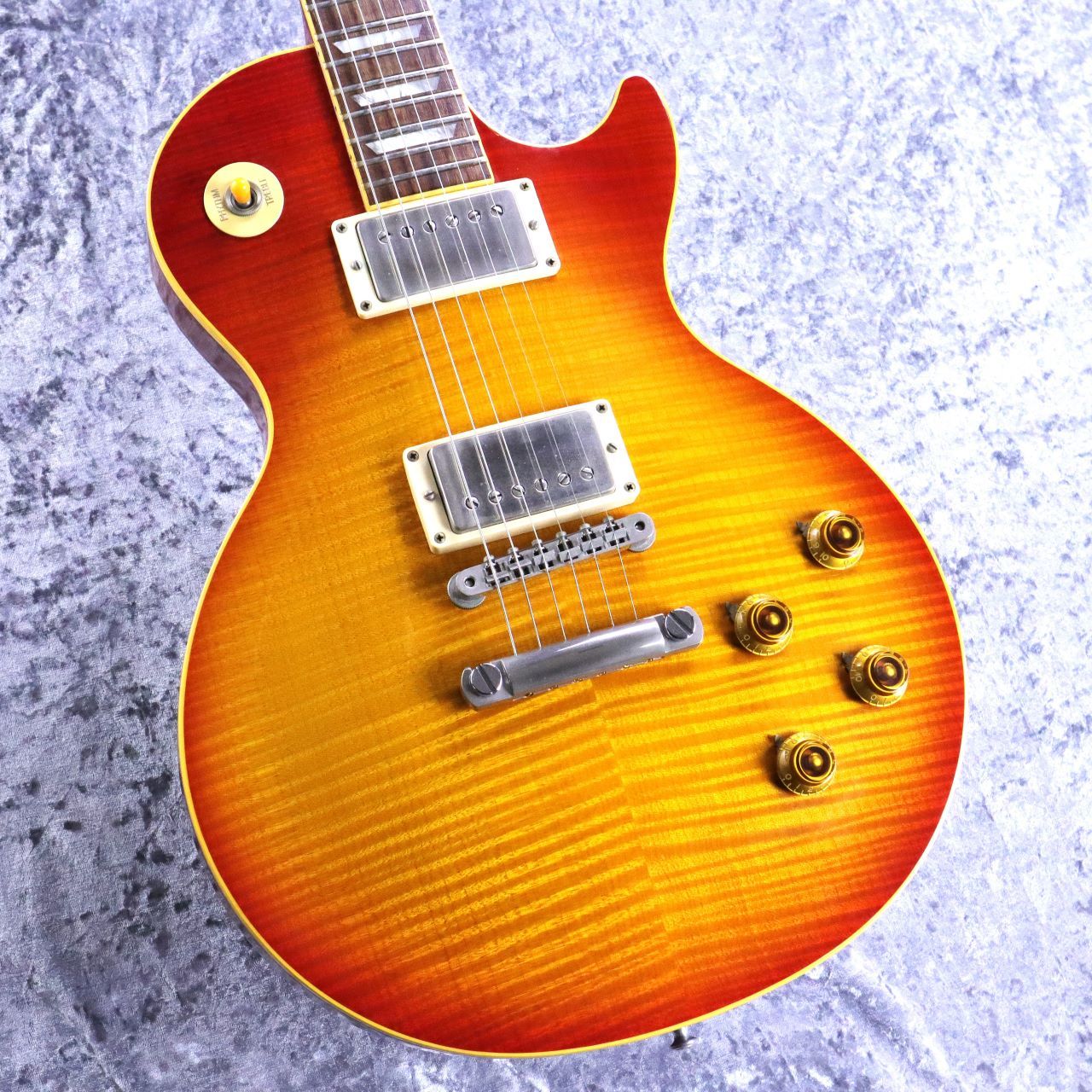 Gibson 【1992年製】Les Paul Classic Premium Plus Heritage Cherry Sunburst  [4.21kg] 3F（中古）【楽器検索デジマート】