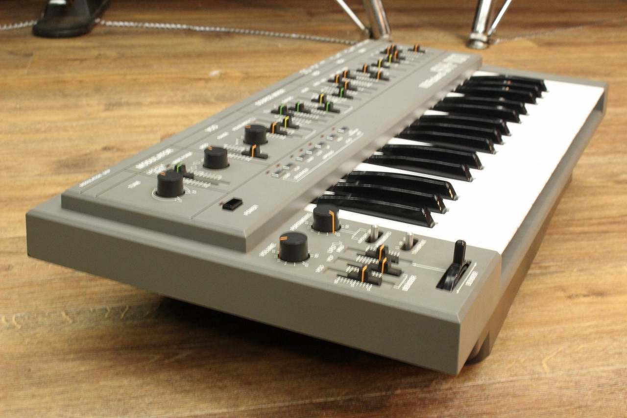 Roland SH-101 【VINTAGE】 【キーボードマート新宿】【新宿店