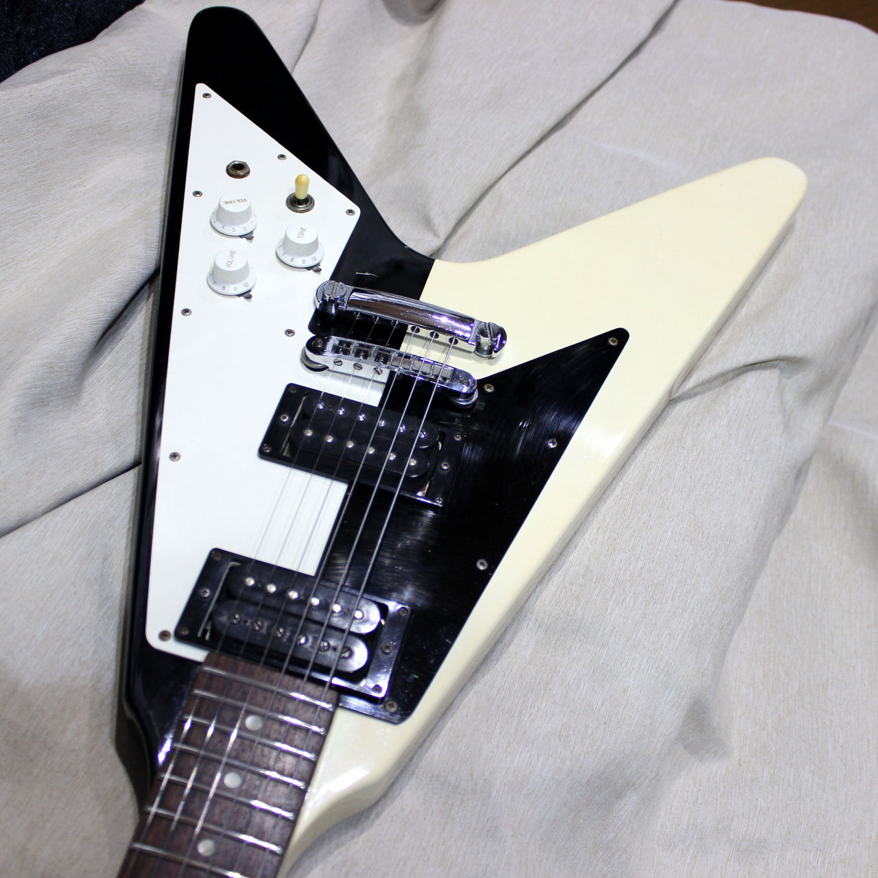 FERNANDES Burny FV-85MS '80s Vintage MIJ Electric Guitar Michael