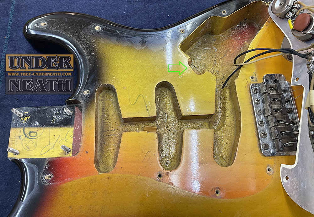 Fender 1965 Stratocaster (SB/R)（ビンテージ）【楽器検索デジマート】