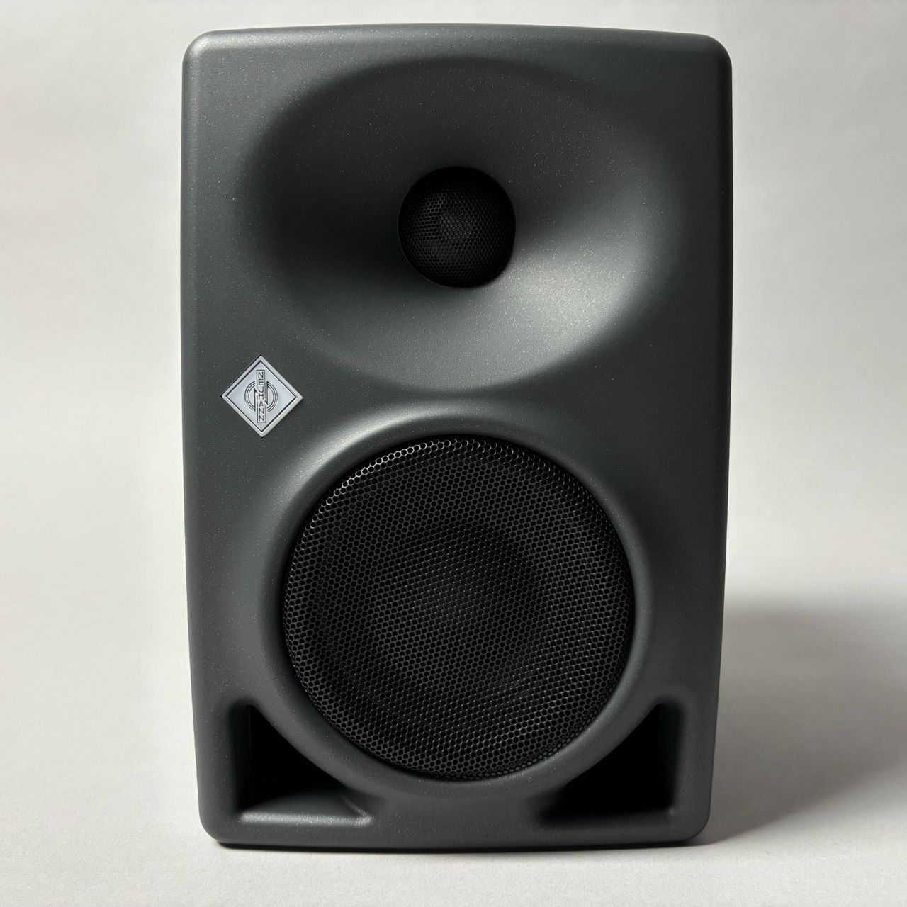 NEUMANN KH80 DSP A G 【ペア販売】【長期店頭展示品特価】【現物画像