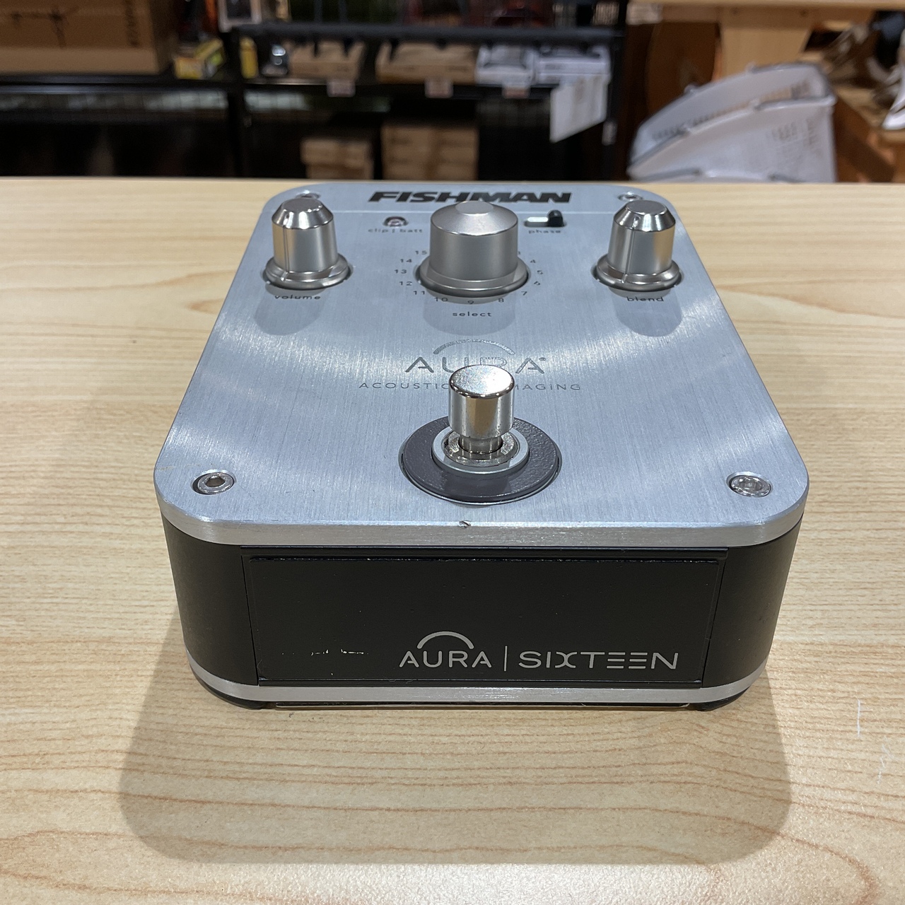 FISHMAN AURA Sixteen（中古）【楽器検索デジマート】