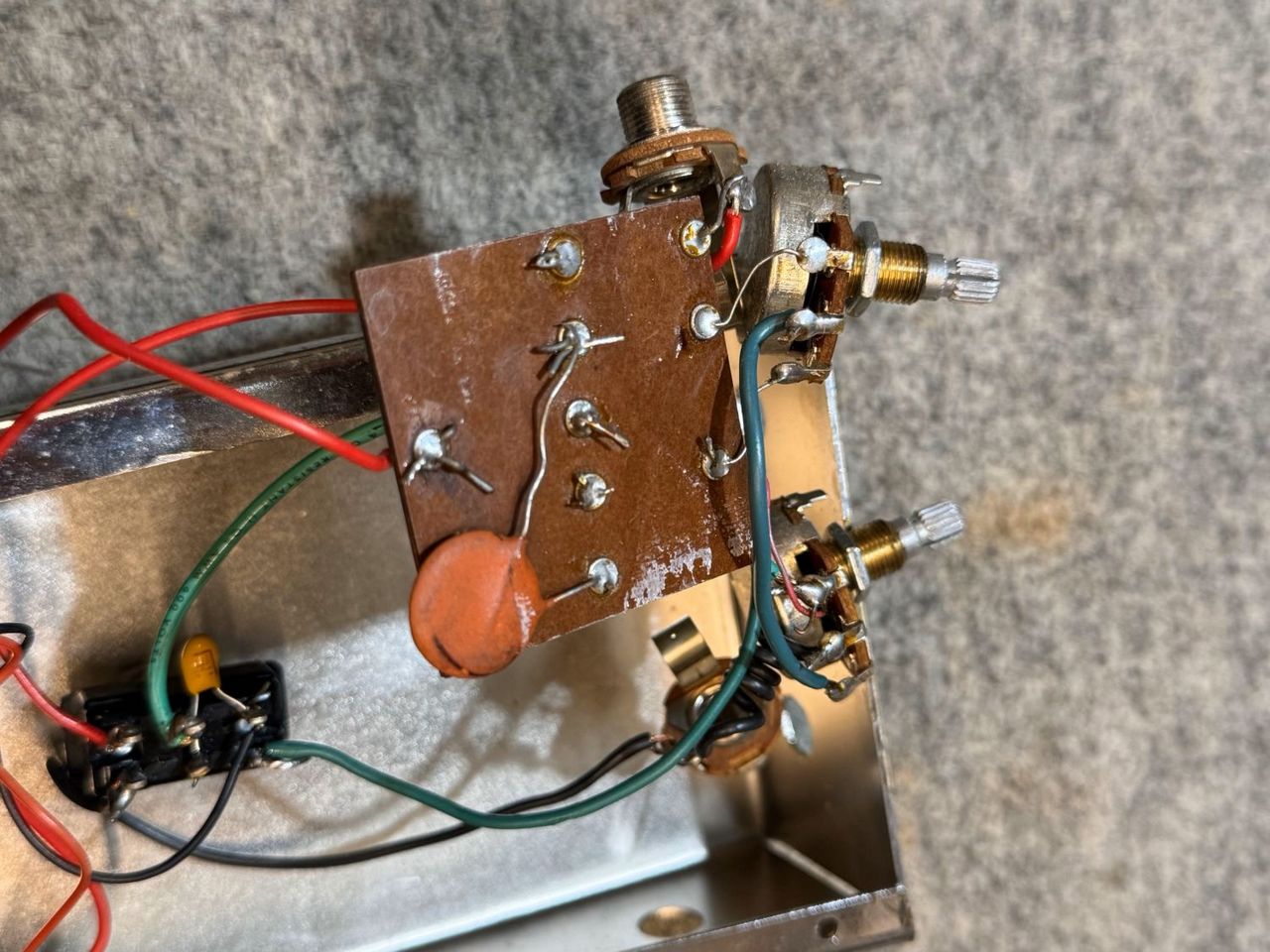 Mosrite FUZZ rite Silicon Transistor (Dead Stock Parts Mosrite FUZZ rite Silicon Transistor (Dead Stock Parts