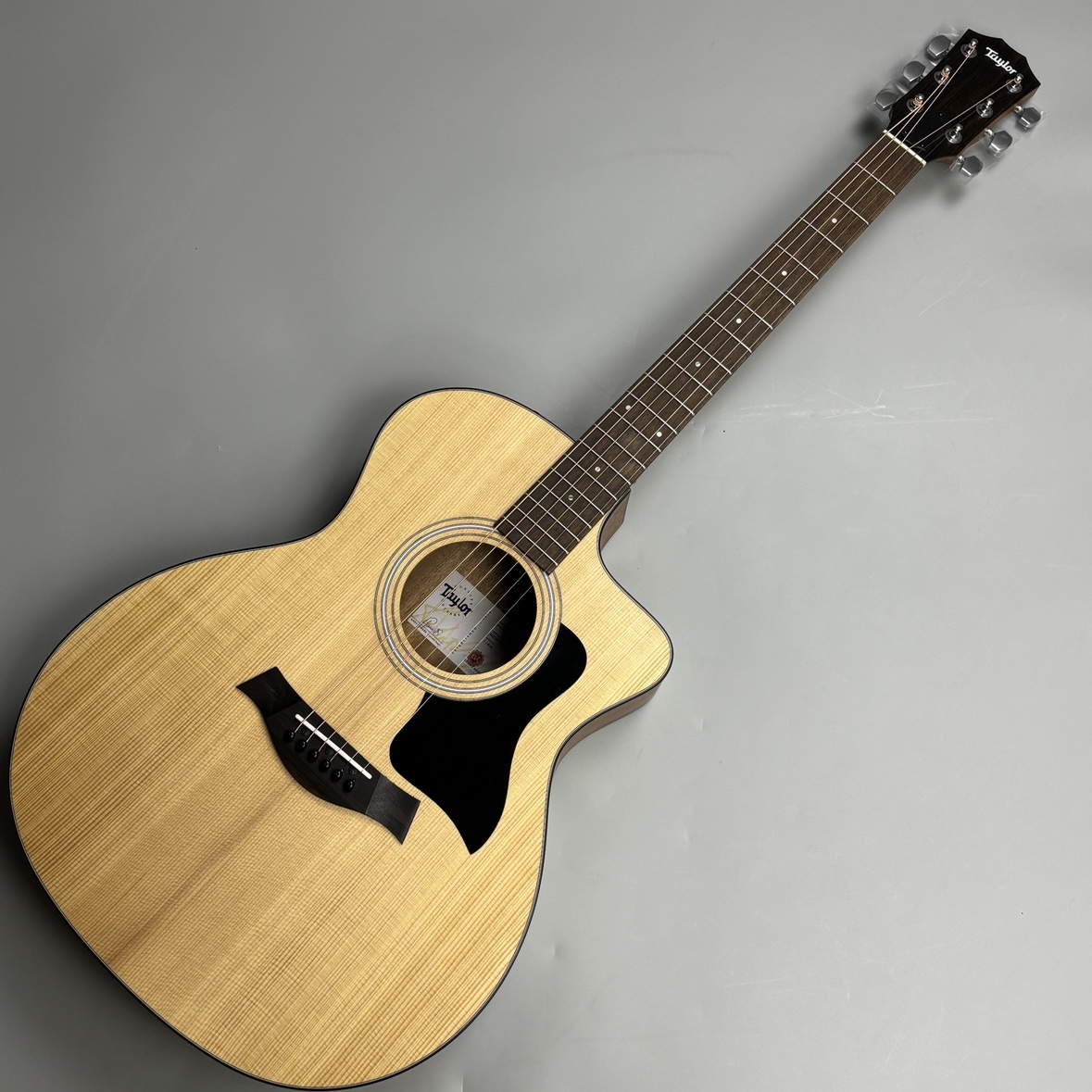 ギター Taylor 114ce 114ce サペリ アコースティック エレクトリック ギター | Taylor Guitars