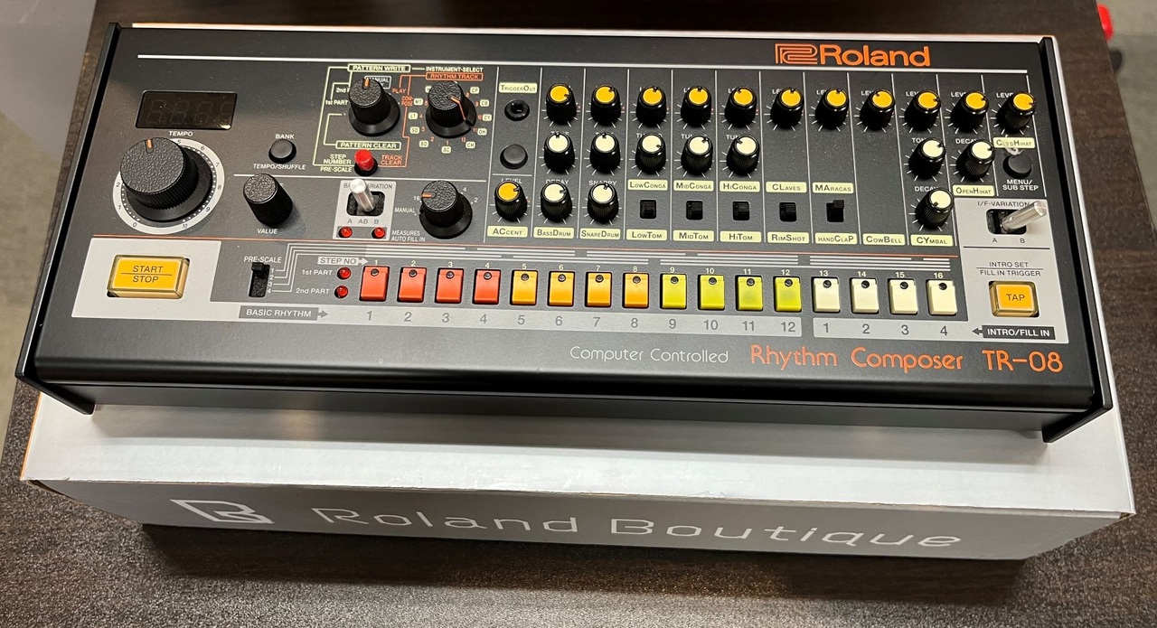 Roland BOUTIQUE TR-08【中古】（中古）【楽器検索デジマート】