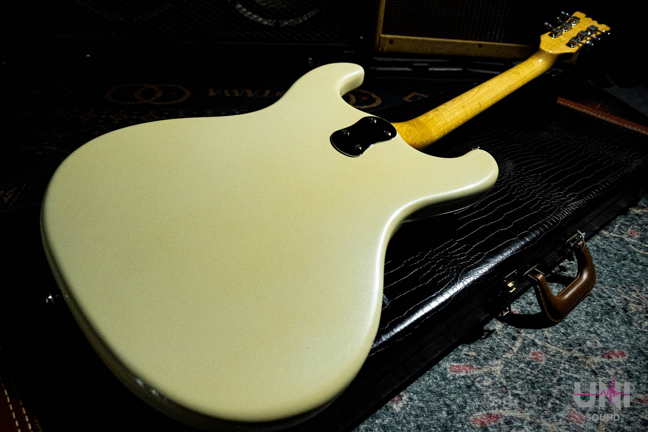Mosrite V-65 The Ventures Model（中古）【楽器検索デジマート】