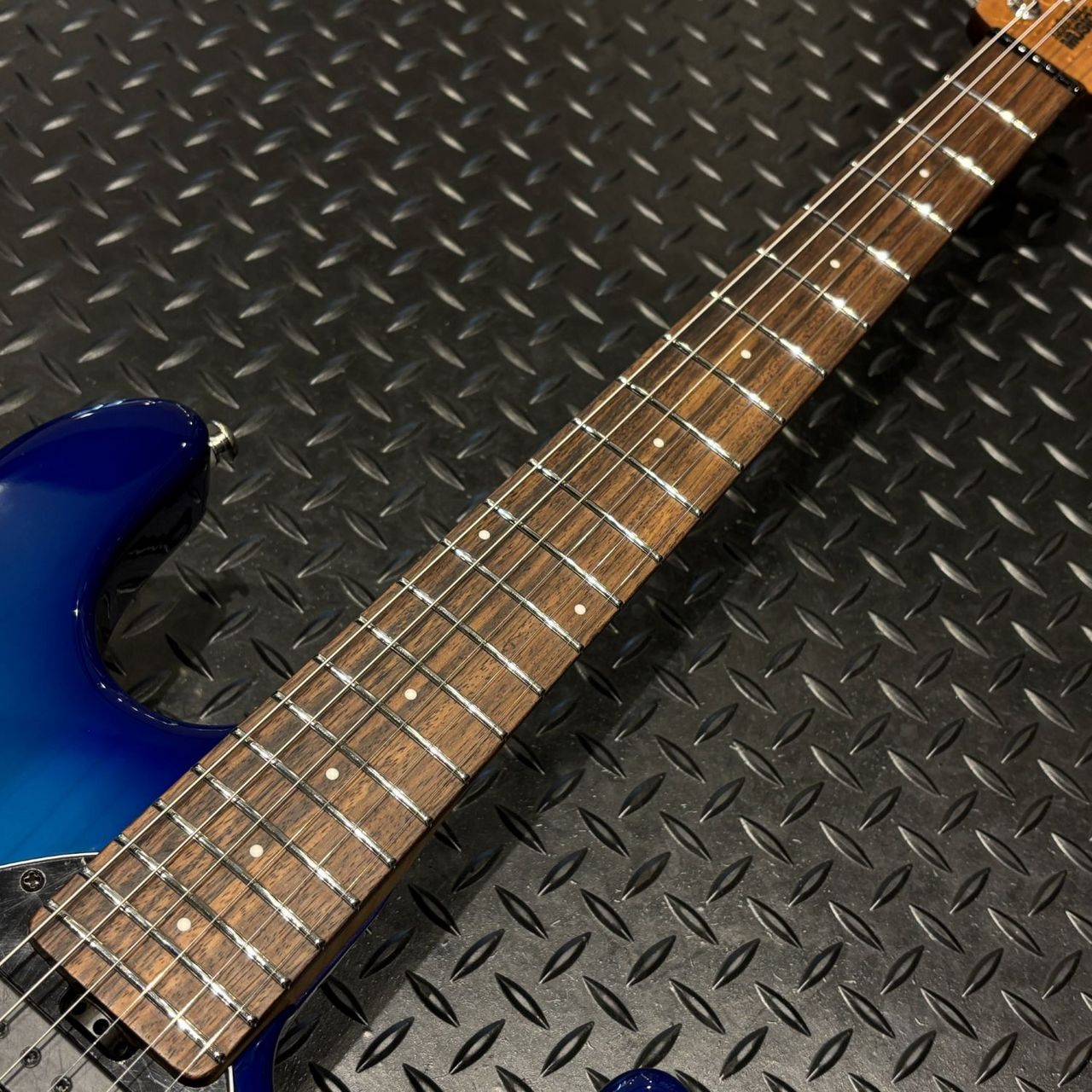 MUSIC MAN 【米国買付品】STEVE MORSE SIGNATURE（中古/送料無料