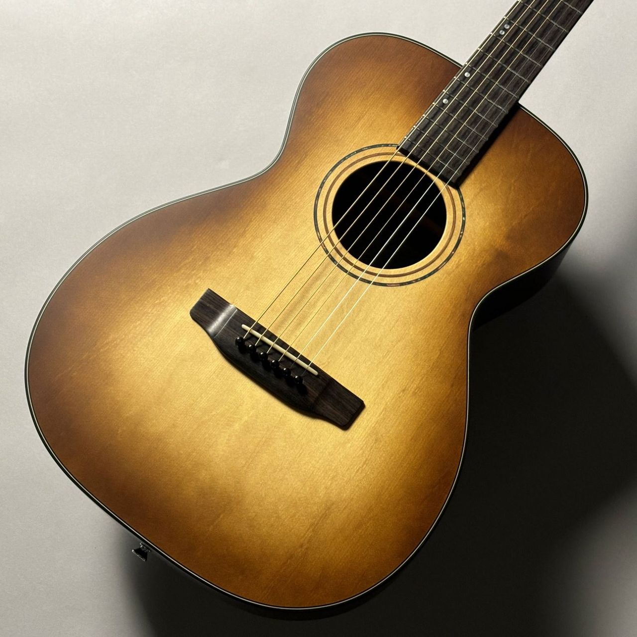 ブラキキトン　太幹曲がりー　カッコイイ　高さ135cm Kz Guitar Works Kz One Carved Top Semi-Hollow 24F 3S23 【 Kz