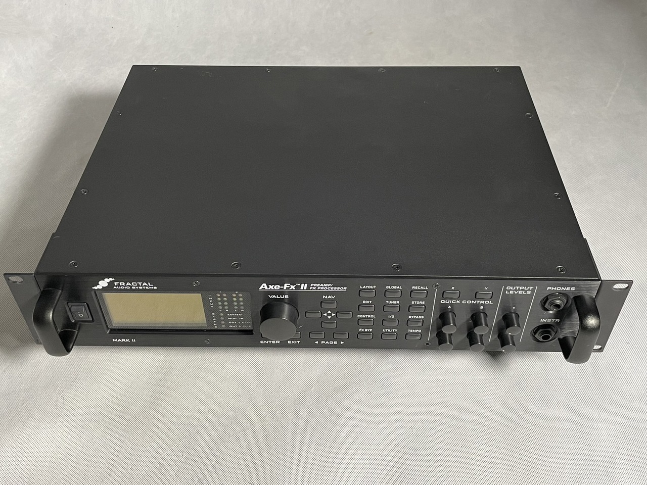 FRACTAL AUDIO SYSTEMS Axe-Fx II MarkⅡ（中古/送料無料）【楽器検索