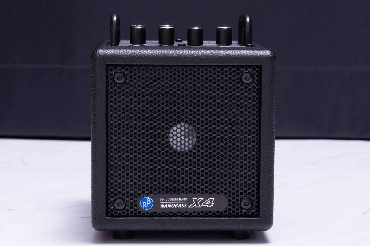 ベースアンプ　Phil Jones Bass NANOBASS X4 ブラック NANOBASS X4 | PHIL JONES BASS