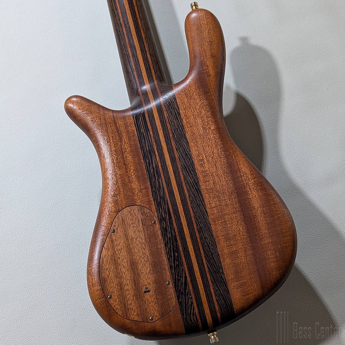 Warwick Custom Shop Master Built Streamer Stage II -Wenge Top w