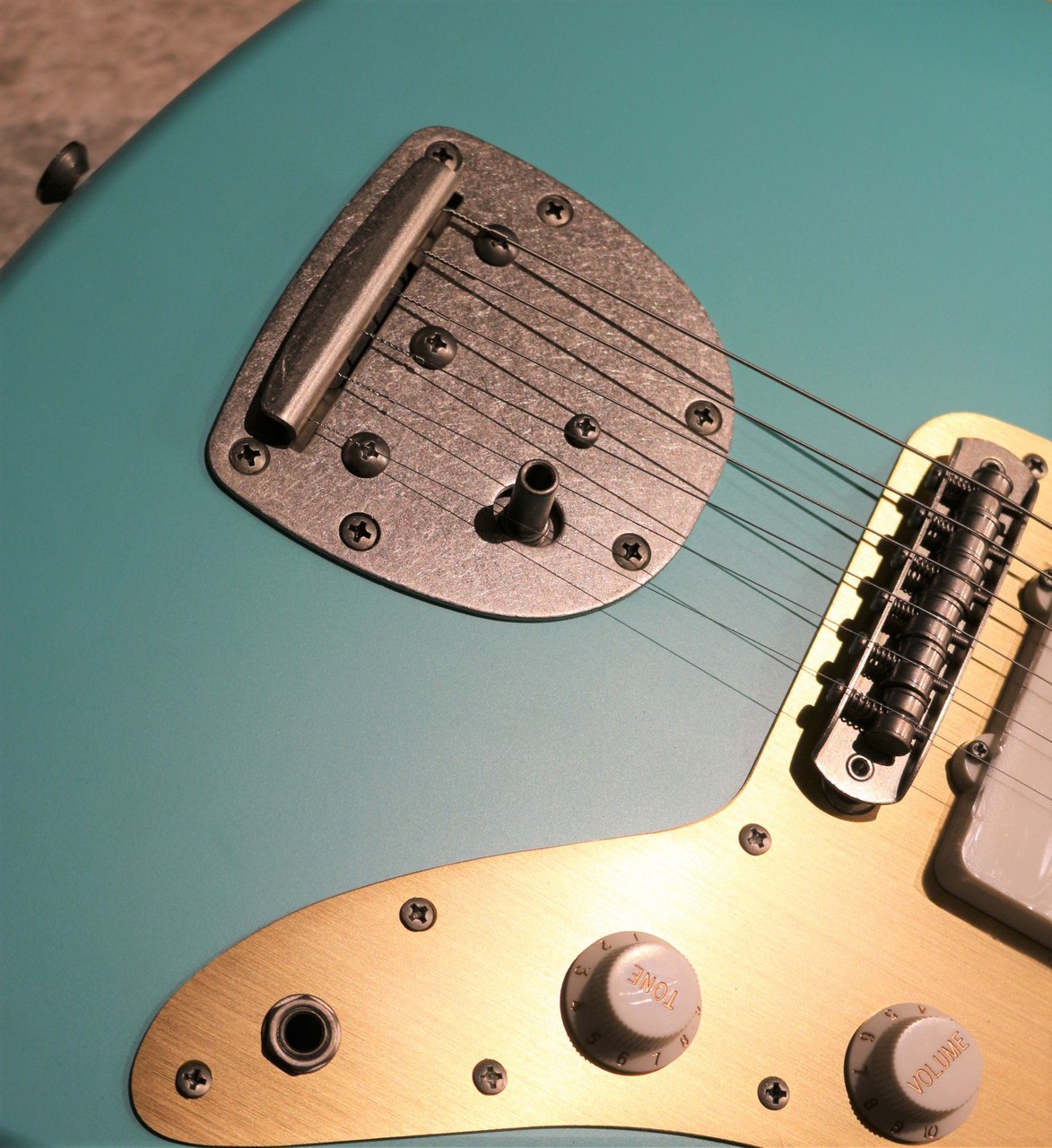 Squier by Fender 40TH ANNIVERSARY JAZZMASTER ~Satin Sea Foam Green