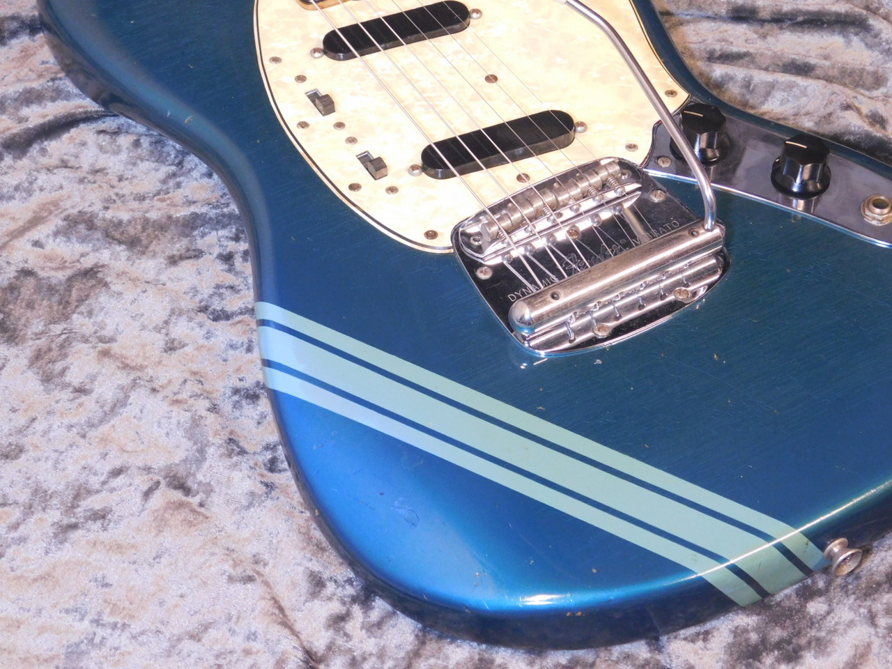 Fender Mustang Competition Burgundy '73（ビンテージ）【楽器検索
