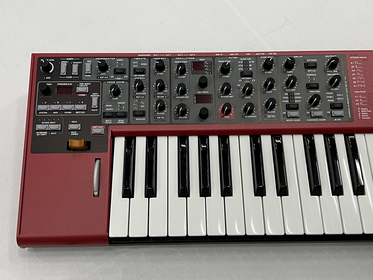 Clavia Nord Lead 2X シンセサイザーの通販 Clavia Nord Lead 2