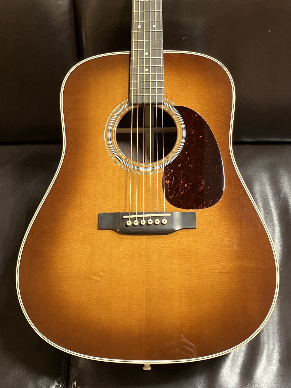Martin D-28 Standard Ambertone【2021年製】【中古】（中古）【楽器