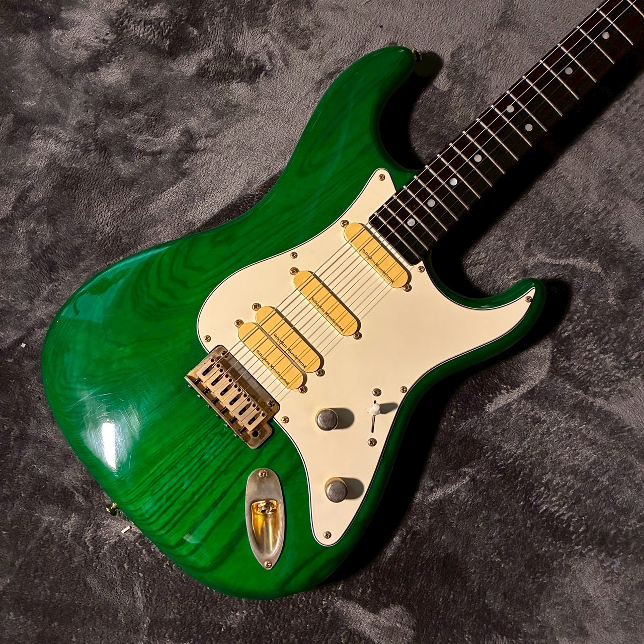 ギター Valley Arts M-series Valley Arts M Series Trans Blue <バレーアーツ>｜平野楽器 ロッキン