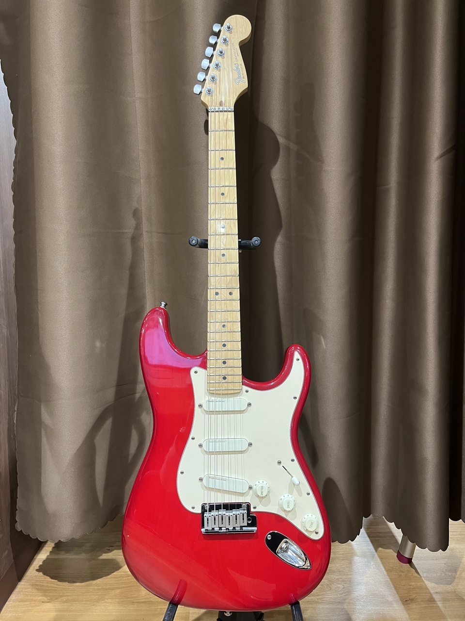 ギター Fender Stratocaster Plus Deluxe Mod 1993 Fender Deluxe Plus Stratocaster ～ Blueburst ～ Rare