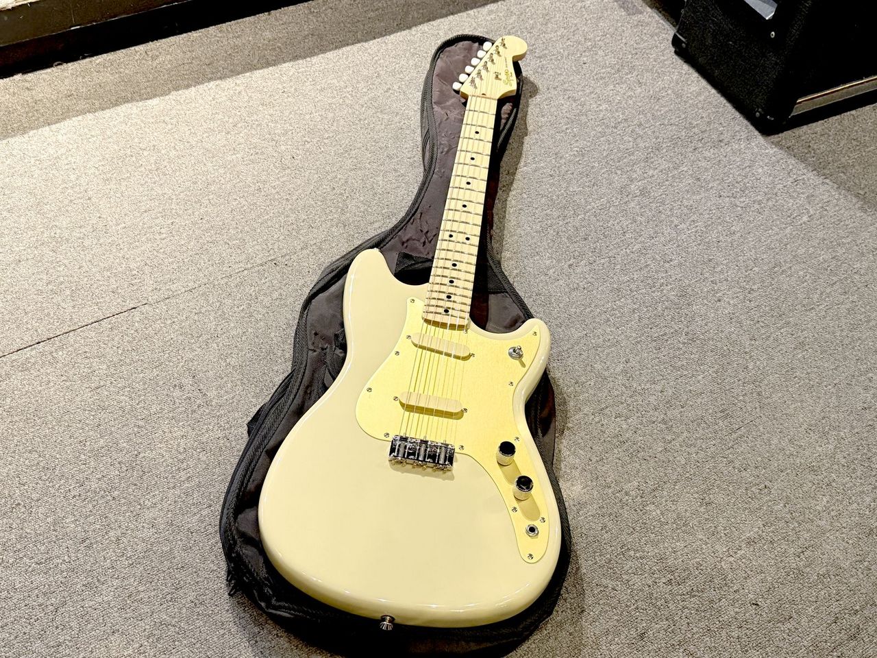 Squier by Fender Classic Vibe Duo-Sonic '50s Desert Sand（中古