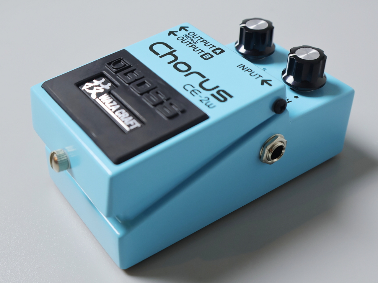 BOSS CE-2W 【USED】（中古）【楽器検索デジマート】